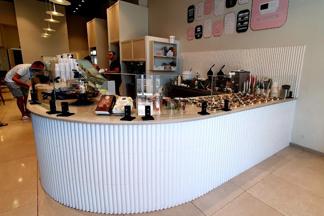 מול היציאה מהרובע, יעקב פריימן 5, ראשון לציון