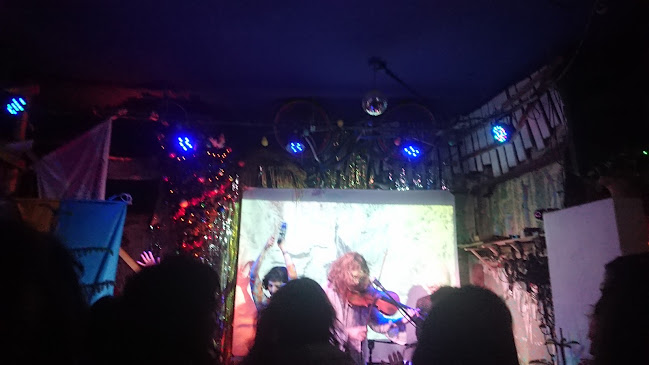 בסרביה - הסעדה