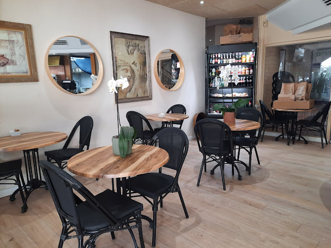 Opinii despre קפה הנדיב כשר în הרצליה - הסעדה