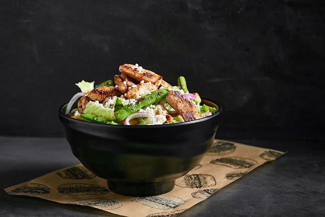 moses shop מוזס שופ הוד השרון - הוד השרון