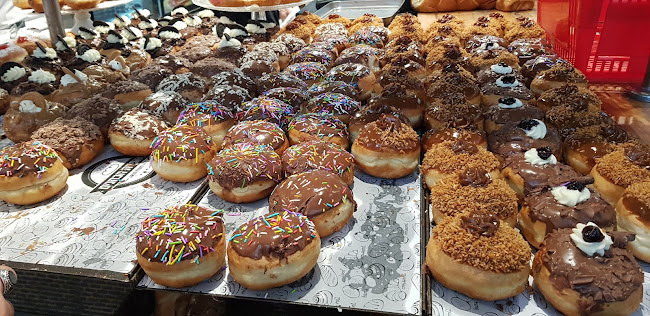 מאפיית הכהנים כורזין גבעתיים - הסעדה