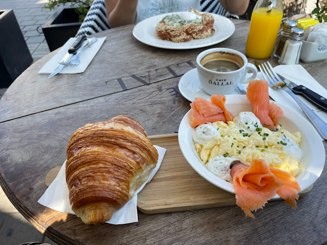 קפה דלאל - הסעדה