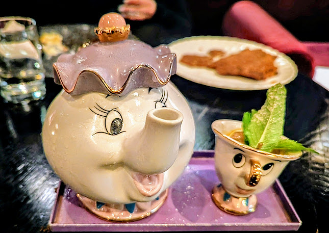 פנטסטיק - הסעדה