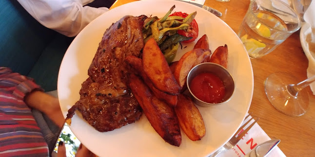 מנזה Menza - ירושלים