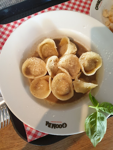 גומבה פתח תקוה - הסעדה