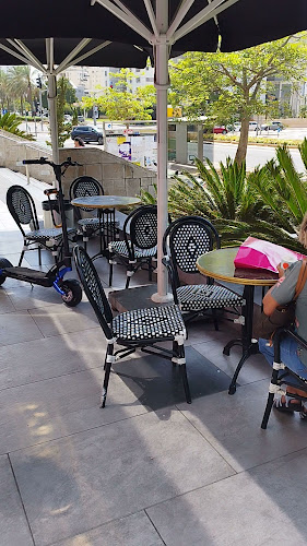 מוזס שופ חולון - moses shop holon | המבורגר כשר - חולון