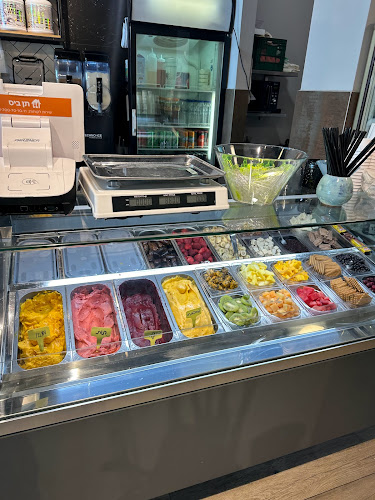 Opinii despre גלידה מלודי אזור în אזור - הסעדה