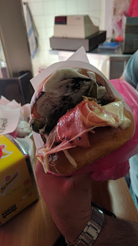 שבתאי לוי 12, חיפה