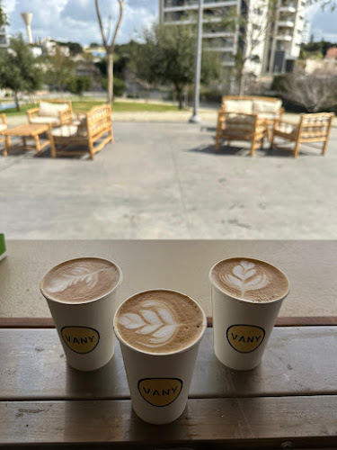 Comentarii opinii despre עגלת קפה VANY פארק קונביץ