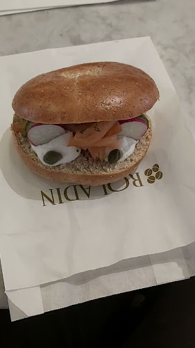 רולדין בית לסין