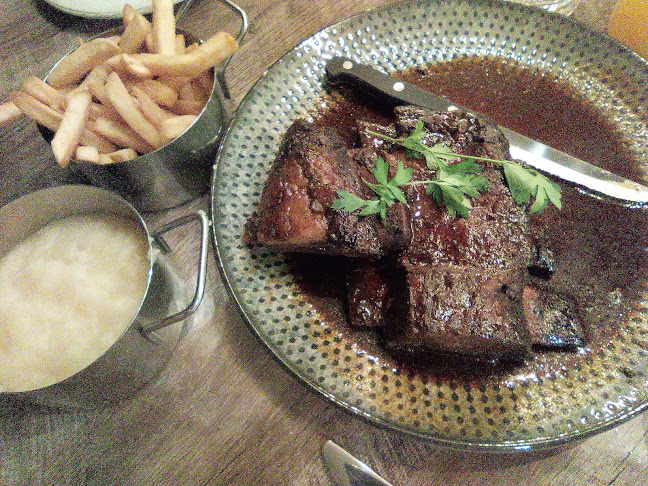 Opinii despre בית מנדי'ס צפת - ‏ Mandis Safed în צפת - הסעדה