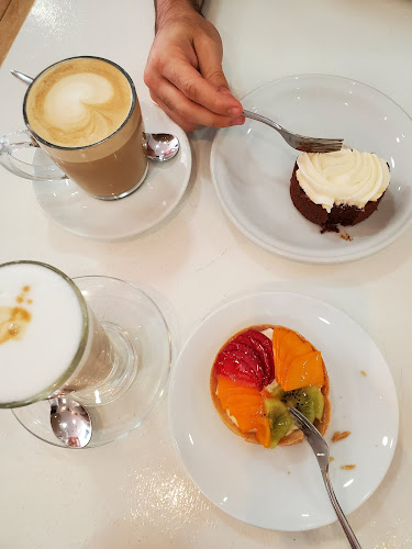 עוגה צ'אגה קונדיטוריה באילת • עוגות איכות • בית קפה - הסעדה