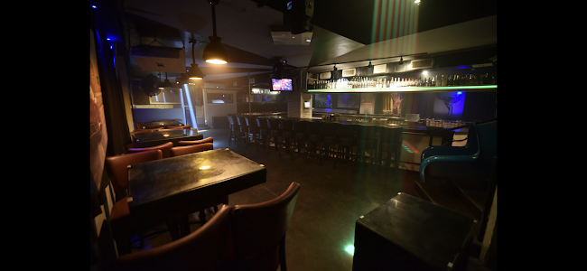 לה מאנו בר - רעננה