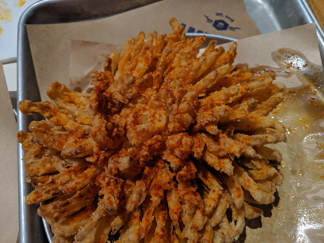 אמריקה בורגרס - הסעדה