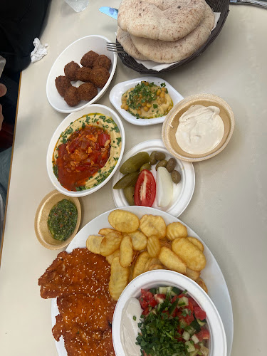 חומוס זיו - הסעדה