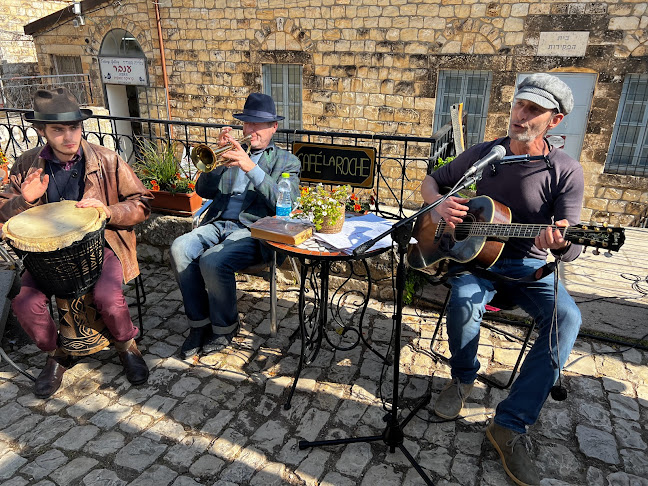 Comentarii opinii despre Cafe LA Roch - קפה לראש