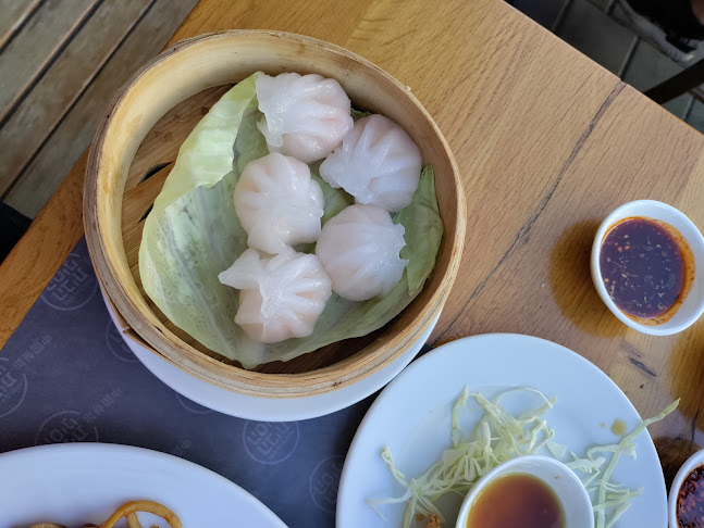 Lai fu ליי פו דים סאם וסושי בר - תל אביב-יפו