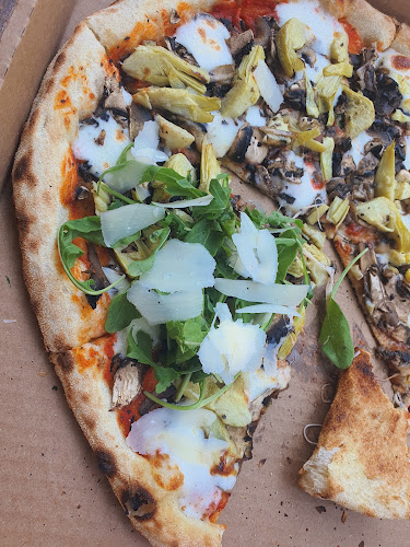 פיצה פלורה Pizza Flora - ירושלים