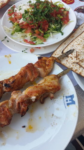 שיפודי זיקה - הסעדה