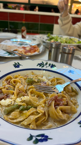 Eataliano Deli Caffe - איטליאנו דלי קפה 046601011 - הסעדה