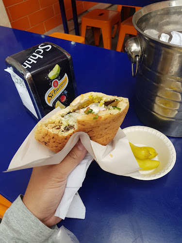 סביח השרון - הסעדה