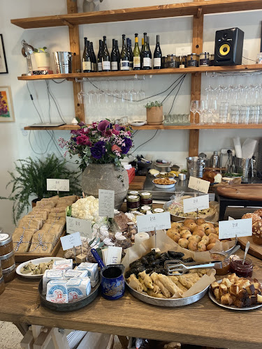 Aso Studio & Salon / אסו סטודיו אוכל