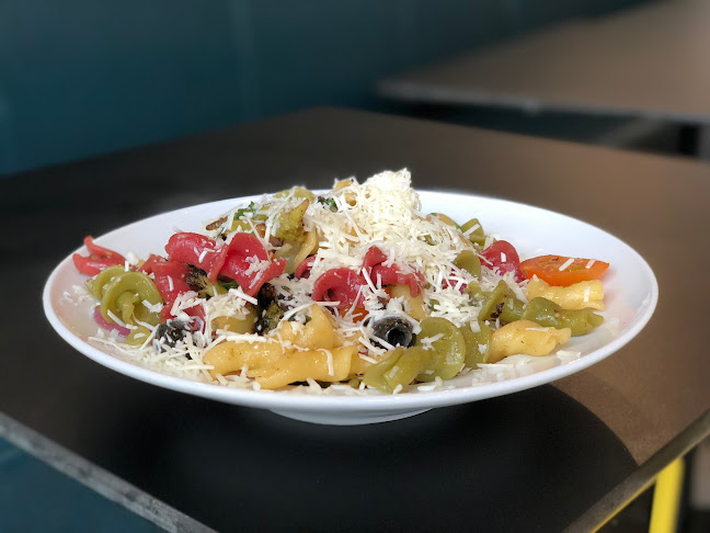 Opinii despre Urban Food în תל אביב-יפו - הסעדה