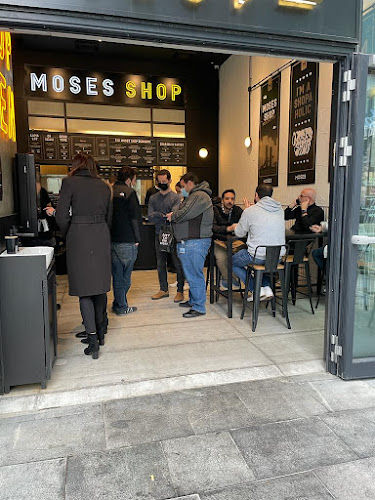 מוזס שופ תל אביב - כשר