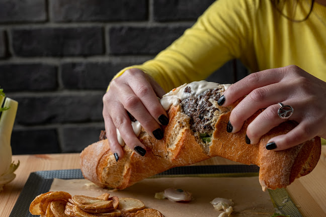 בגטוס - שווארמה ובשרים - הסעדה