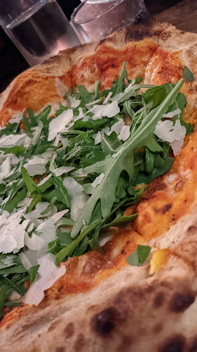 פיצה פלורה Pizza Flora - ירושלים