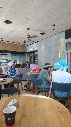 רוטשילד 29, בת ים, 5931606