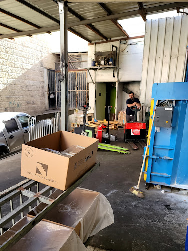 מאפיית נחמה - הסעדה