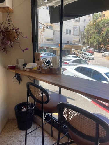 Opinii despre ברדא תלפיות în חיפה - הסעדה