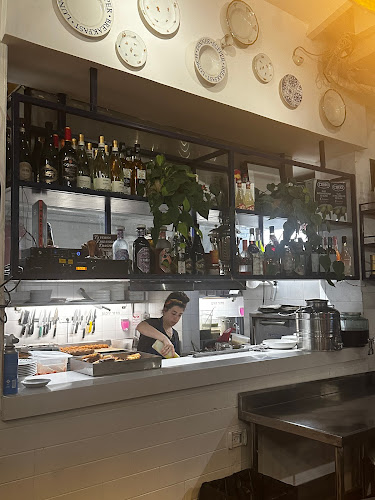 Calabria trattoria del'sud - הסעדה