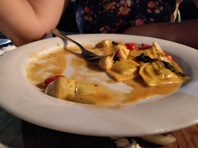 איטלקיה בפשפשים - הסעדה