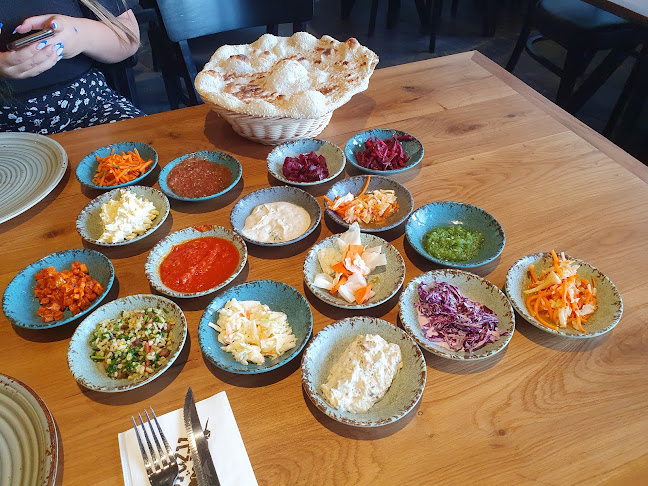 Comentarii opinii despre עלׇאֶש - בית של בשר