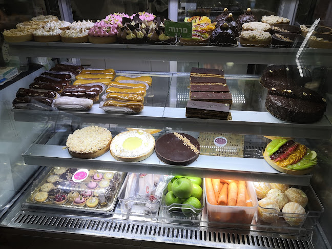Opinii despre לה פטיסייר - רחביה - קונדיטוריה ירושלים în ירושלים - הסעדה