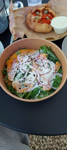 מרתה יין בחצר - באר שבע