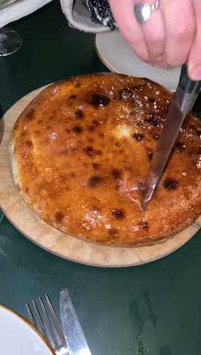 מסעדת כרמא, עין כרם - הסעדה