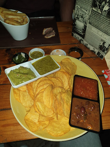 שלום עליכם 4, חיפה