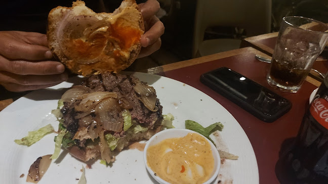 טאטי ביסטרו - הסעדה