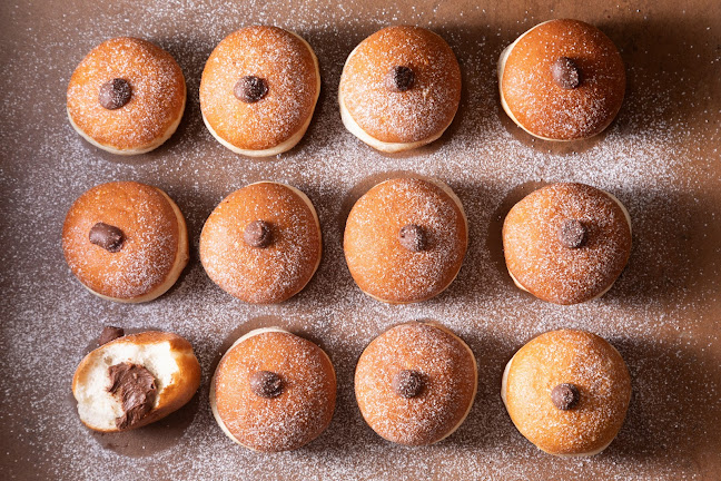 מאפיית לחמים - עזריאלי ת"א - תל אביב-יפו