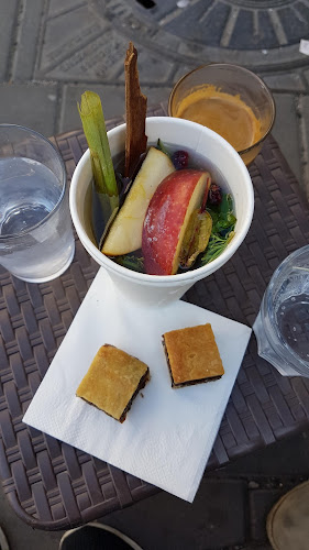 Opinii despre קפה לוינסקי în תל אביב-יפו - הסעדה