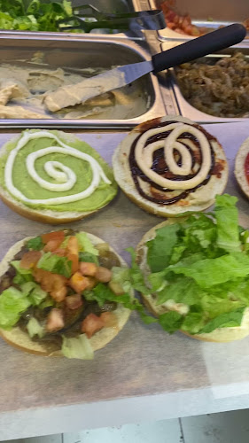 פליימס - FLAMES - הסעדה