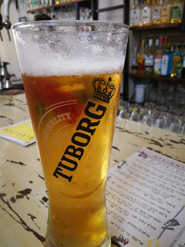 Comentarii opinii despre פימפינלה- פולחן ערק ודגים