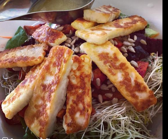 Tree of Life Cafe - צפת