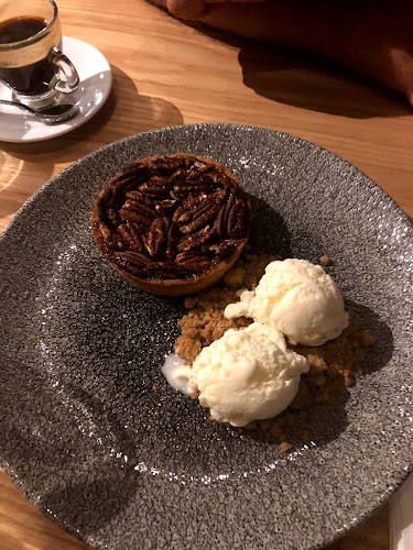 Deja Bu - דז'ה בו - הסעדה