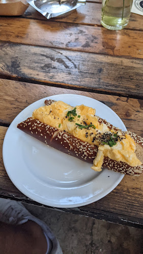 Opinii despre אדמונד קפה în תל אביב-יפו - הסעדה