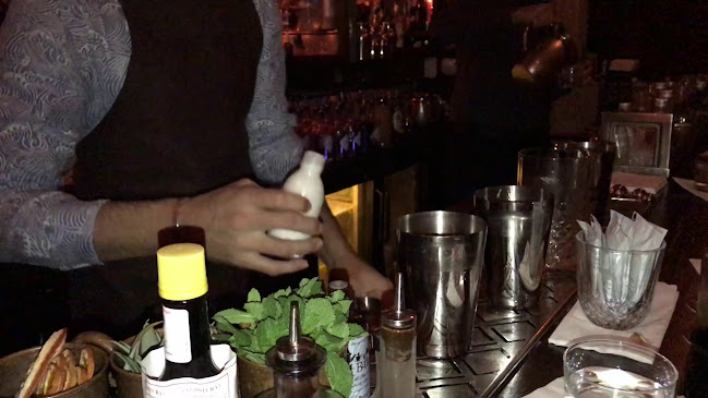 אימפריאל קוקטייל בר - תל אביב-יפו