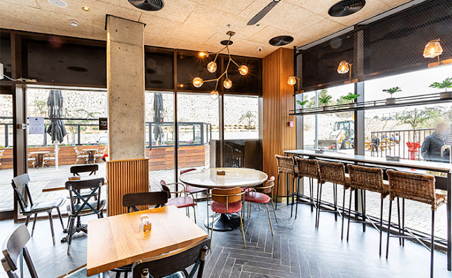 Opinii despre ארומה în מצפה רמון - הסעדה